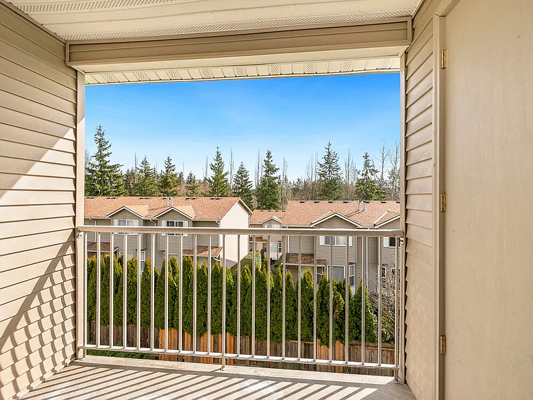 Evergreen Grove — Photo 9