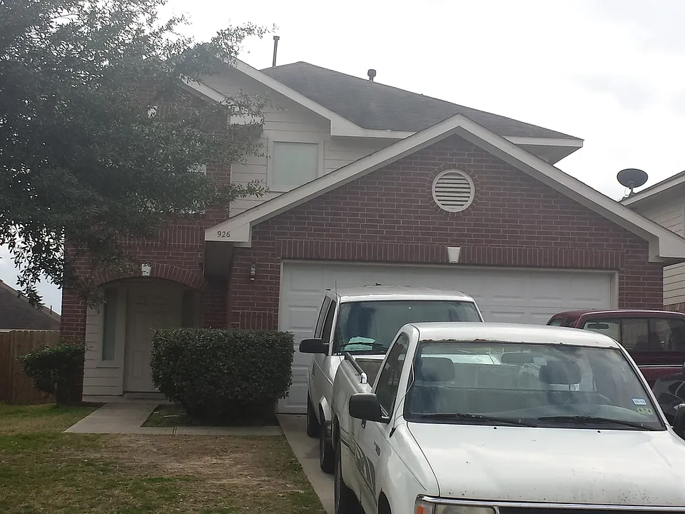 926 Sawgrass Ridge Ln
