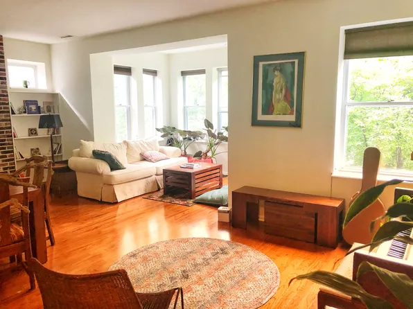 5572 Waterman Blvd APT 2, Saint Louis, MO 63112