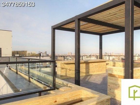 5th image of 889 Bushwick Ave #322