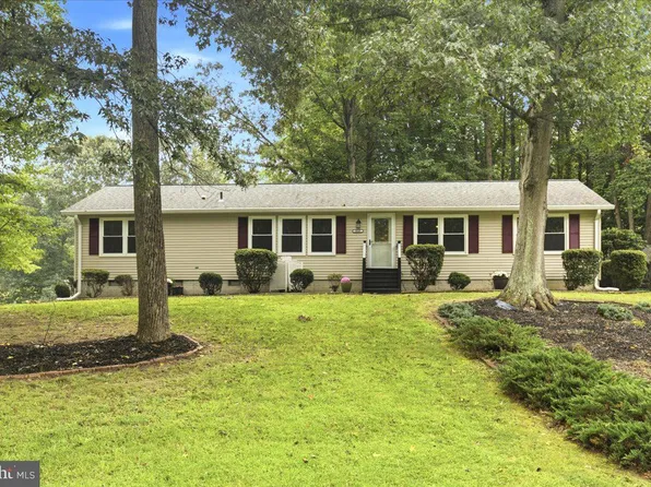 30185 Melissa Ct, Mechanicsville, MD 20659