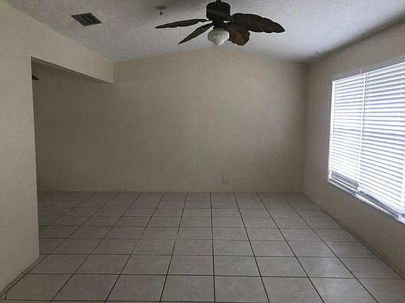 5th image of 326 SW 34th Ave