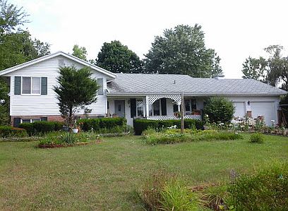 1st image of 1835 Gerda St SE