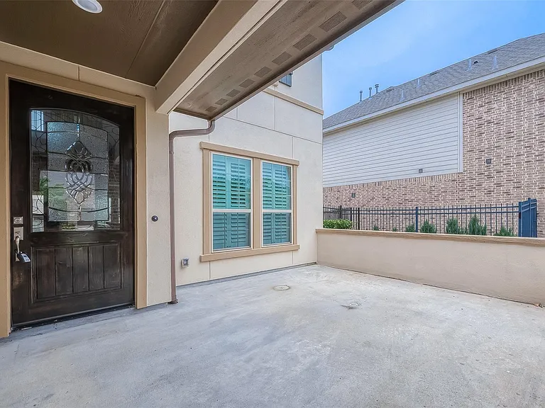 58 Canopy Green Dr — Photo 4