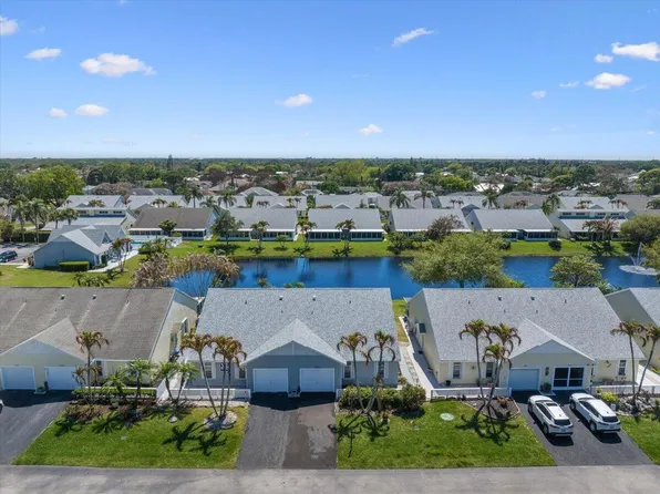 2538 SE Tropical East Circle, Port St Lucie, FL 34952