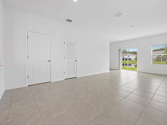 4th image of 77 Playa De Luna Ln