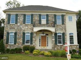 24929 Castleton Dr, Chantilly, VA 20152