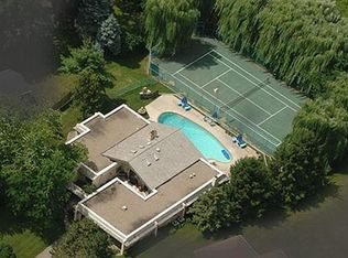 1912 Timberline Spur, Minnetonka, MN 55305