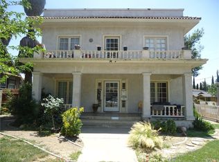 3990 4th St APT 2, Riverside, CA 92501