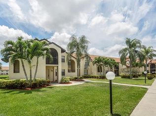 8445 Charter Club Cir UNIT 1, Fort Myers, FL 33919