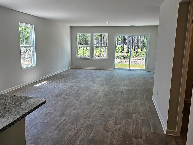 99 Cougar Rd — Photo 2