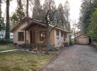 11086 Cedar Ridge Dr, Grass Valley, CA 95945