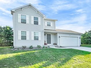 848 Misty Ridge Dr, Middleville, MI 49333