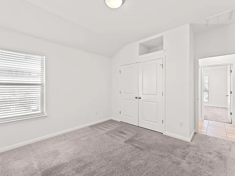 109 Finstown St — Photo 10