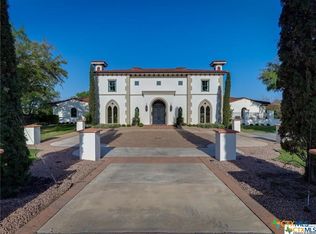 208 Creekridge Dr, Victoria, TX 77904