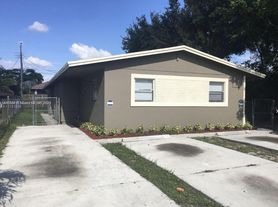 1210 NW 30th Ave, Fort Lauderdale, FL