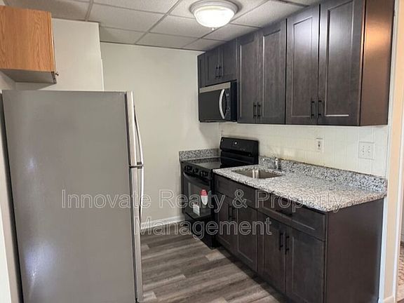 3rd image of 29 E Logan Ave APT 9