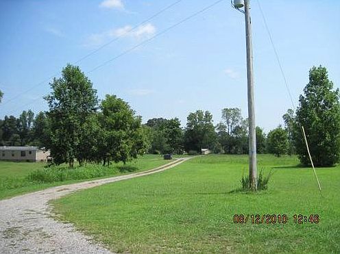 2nd image of 175 Tinsley Dr
