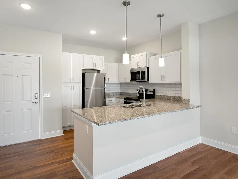 Traditions Suite Kitchen