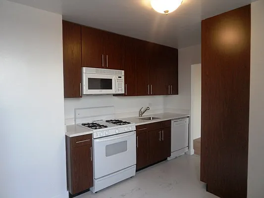 Rented by Goldfarb Properties | media 1