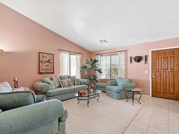 4th image of 20020 N 110th Dr