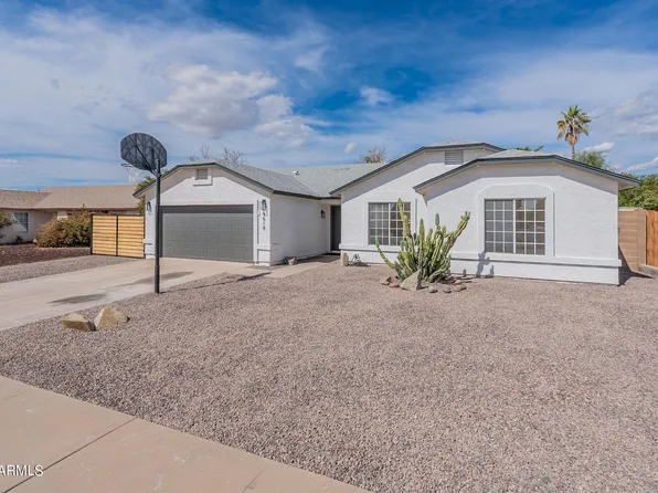 9518 E Flanders Road, Mesa, AZ 85207