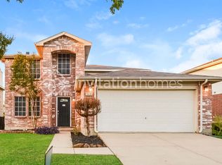 3616 Lipizzan Dr, Denton, TX 76210