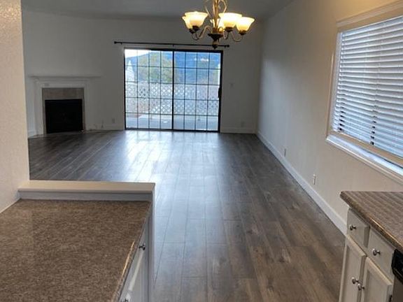 3rd image of 2358 Florencita Ave APT 4
