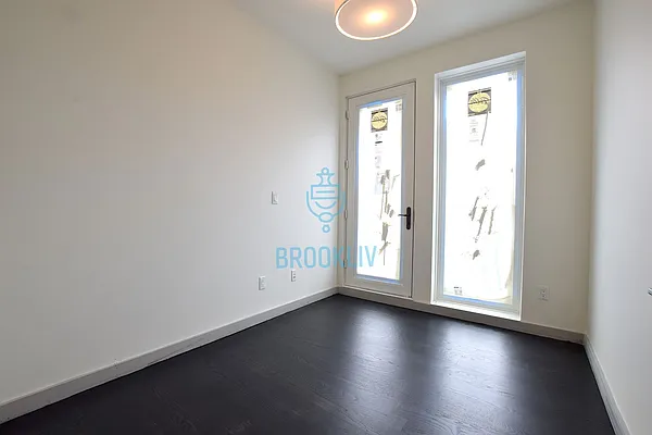 Rented by null | media 26