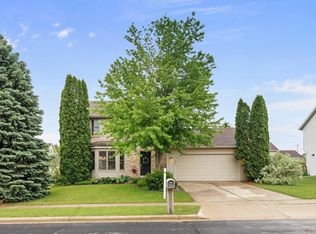 742 Leeward Ln, Oregon, WI 53575