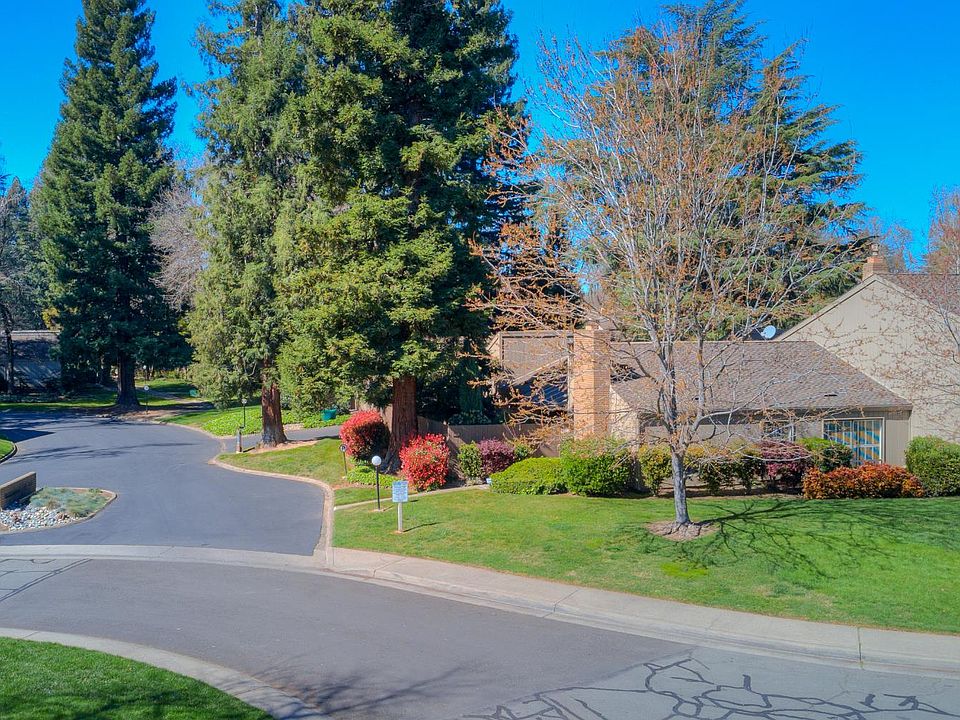 1st image of 1428 Commons Dr