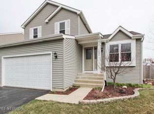 1464 Carriage Ln, Lake Villa, IL 60046