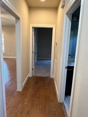 634 Cooper Sq — Photo 9