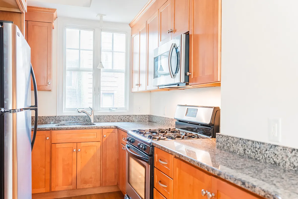 Building Photo - 34 Worthington St #3