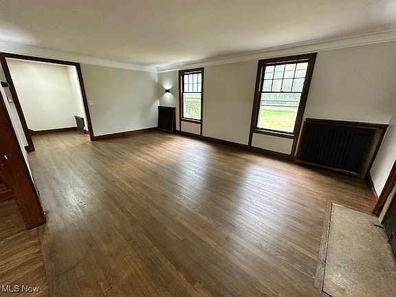 3rd image of 13901 Larchmere Blvd