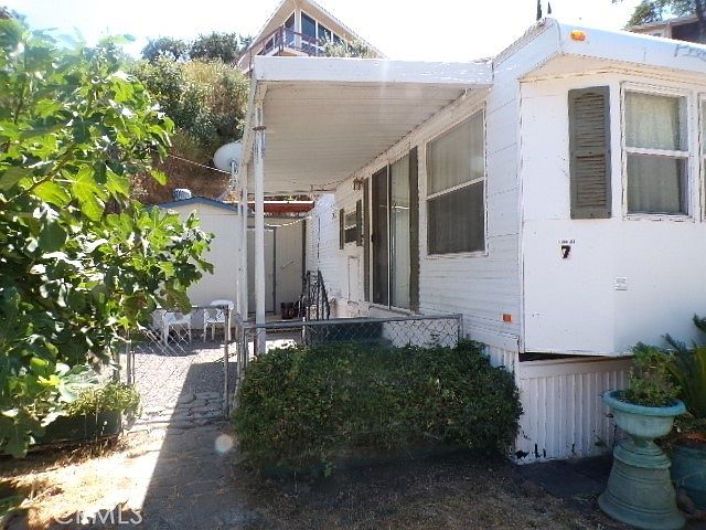 1st image of 12840 Island Dr #7