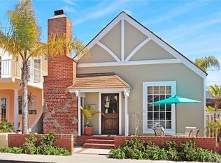 122 Onyx Ave, Newport Beach, CA 92662