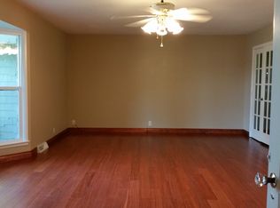 834 E Farm Road 182, Springfield, MO 65810