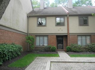387 Westland Ct, Columbus, OH 43209