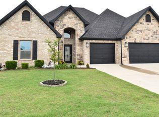 1806 SW Edinburgh Ave, Bentonville, AR 72713