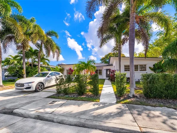 7525 Adventure Ave, North Bay Village, FL 33141