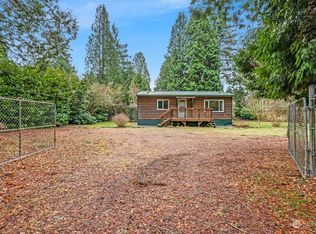5005 Anderson Rd, Blaine, WA 98230