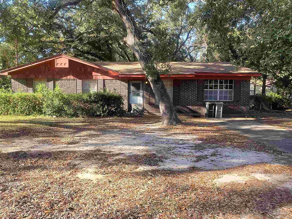1st image of 4940 La Ceiba Dr