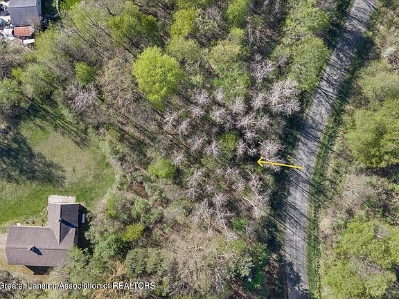 2nd image of 0 Woodlawn Ct