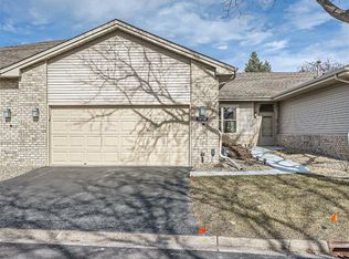 15115 Everleigh Cir, Rosemount, MN 55068