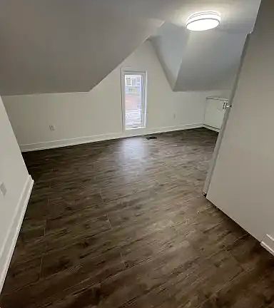 4th image of 171 King St #1A