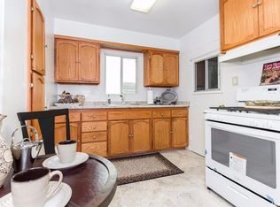7273 Koki St, Honolulu, HI 96825