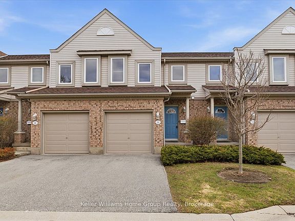 2nd image of 38 Roehampton Cres