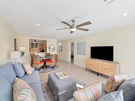 2nd image of 500 S Washington Dr #50018B