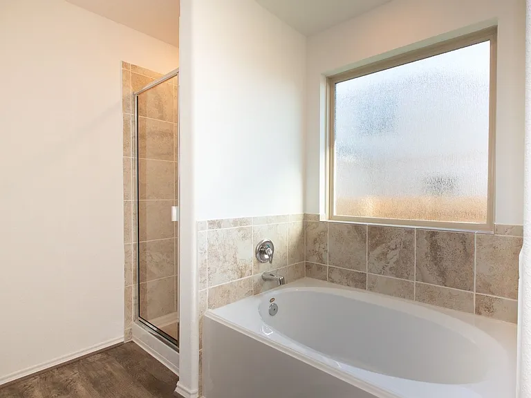 1003 Honey Locust Way — Photo 21